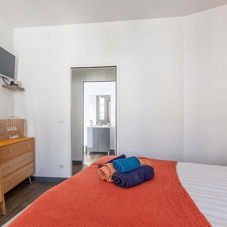 Maisonnette Au Coeur De Коньяк Экстерьер фото